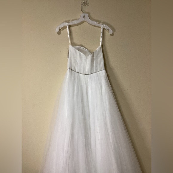 David’s Bridal Dress size 4 - Picture 9 of 11